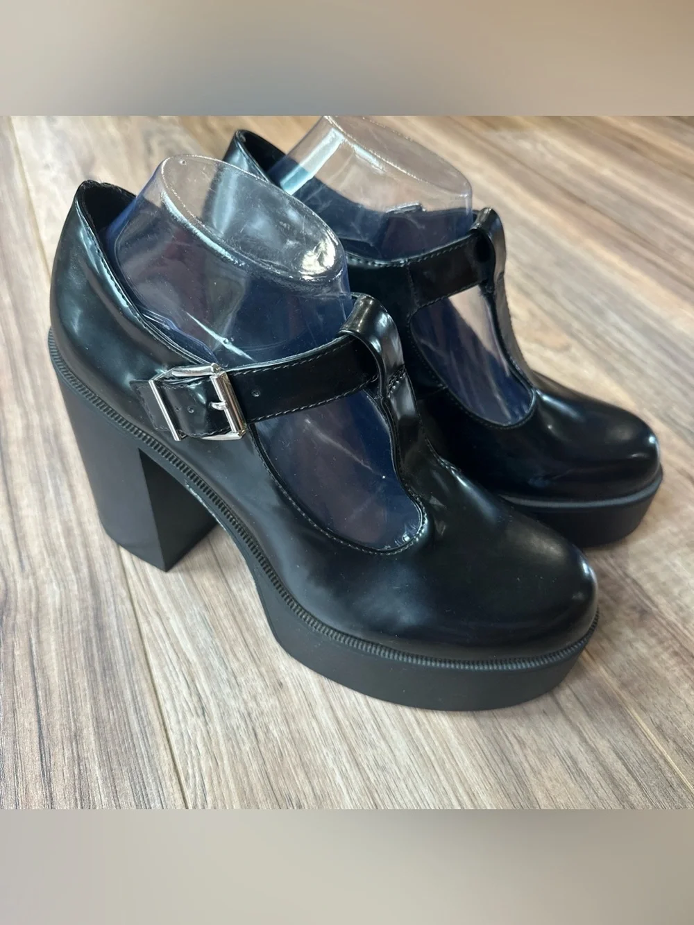 Madden Girl Roony Mary Jane t-Strap Chunky Platform Sz 10 Black Patent Y2K Style